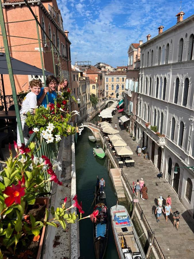 Residenza De L'Osmarin Suites Veneza Exterior foto