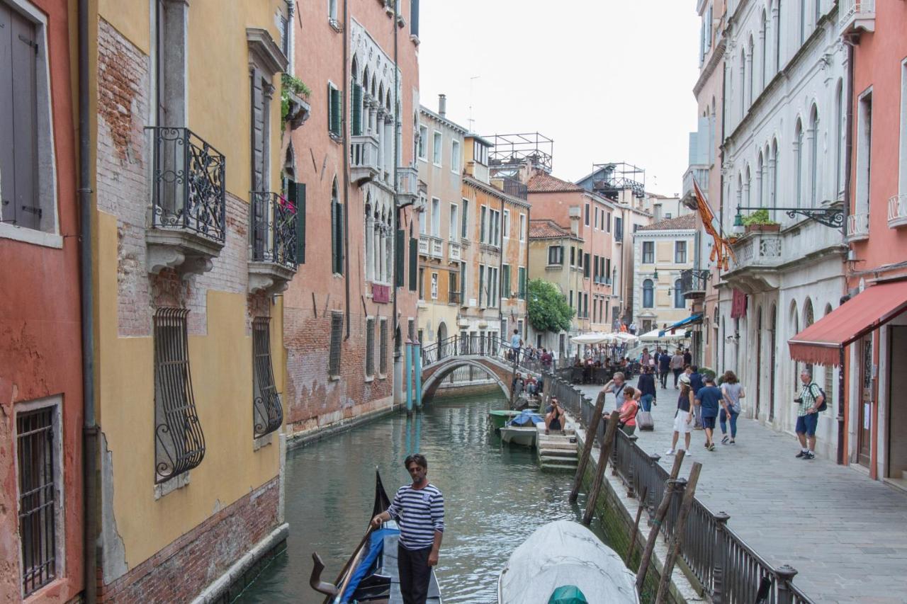 Residenza De L'Osmarin Suites Veneza Exterior foto