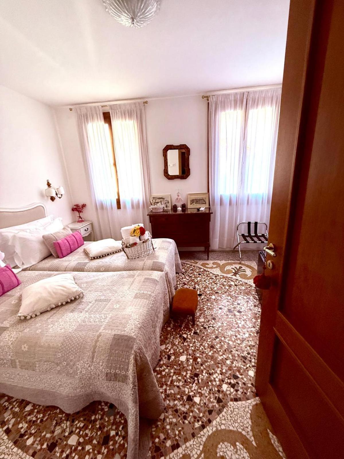 Residenza De L'Osmarin Suites Veneza Exterior foto